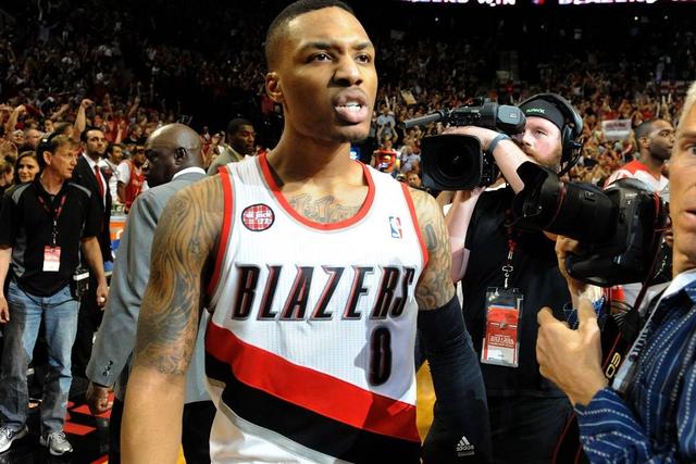 多特争世俱杯小组出线!数据:克非洲之光夺首胜